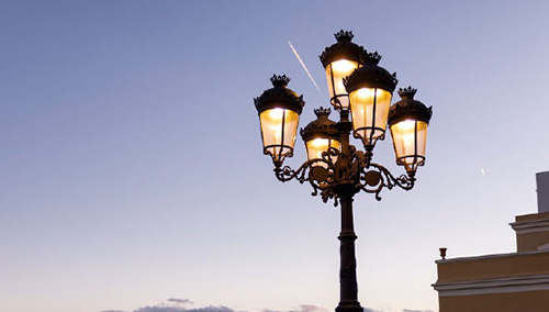 Saving Money on Street Light Management in Czech Republic